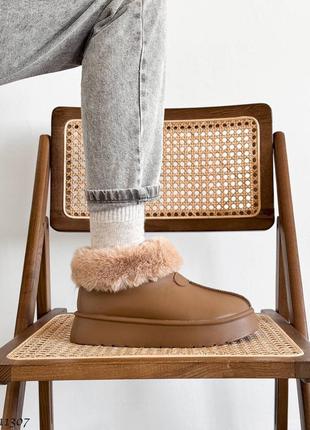 Коричневі моко кемел жіночі зимові угги уггі з хутром з натуральної шкіри шкіряні...