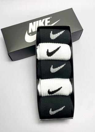 Набір жіночих високих шкарпеток nike 36-41 на 5 пари у коробці