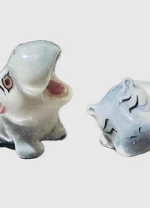 Статуэтки, фигурки, бегемот