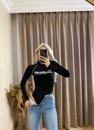 Стильный боди с принтом, черный