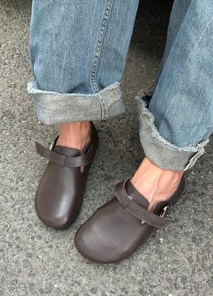 Клоги женские кожаные шоколадного цвета закрытые коричневые