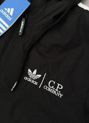 Ветровка от коллаборации cp company и adidas4 фото