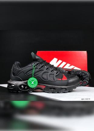 Мужские демисезонные кроссовки nike air max terrascape plus черные с красным3 фото