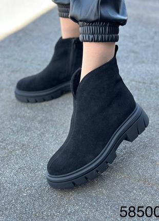 Ботинки женские демисезонные ботинки из натуральной замши черного цвета