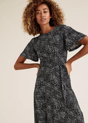 Новое черное платье с рукавами-крылышками marks&spencer черно-белое платье крапинка рукава крылышки