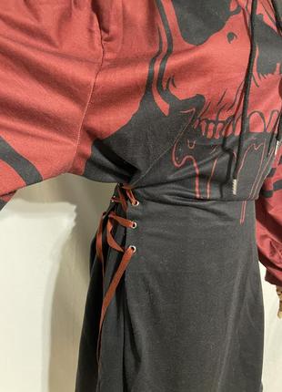 Кофта готика