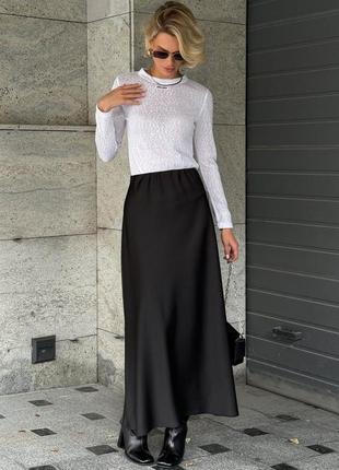 Юбка из королевского атласа