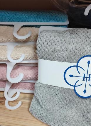 Рушники для рук, обличчя.