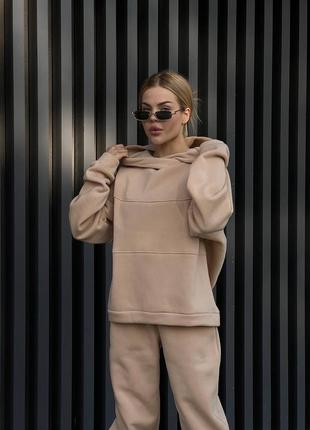 Жіночий спортивний костюм на флісі