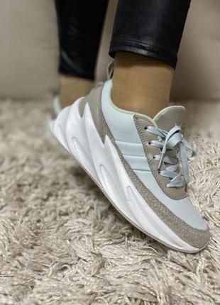 Кроссовки hobby adidas