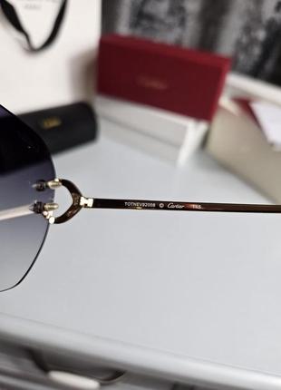 Очки в стиле cartier