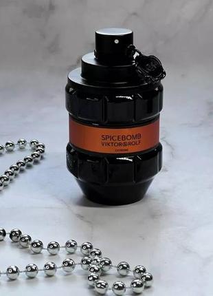 Парфюм viktor & rolf specebomb extreme 90 мл (виктор ролф спайсбомб экстрим) 90 мл