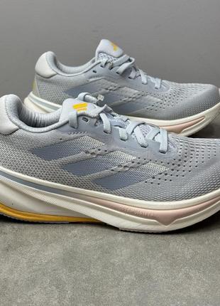 Бігові кросівки adidas supernova ig7512