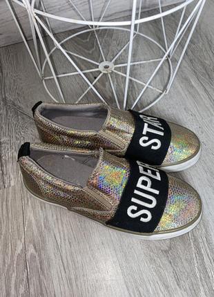 Голографические слипоны кеды next 33р потолка 21,5