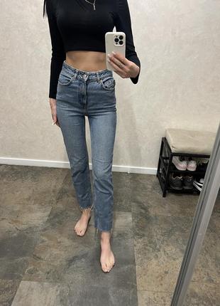 Прямі джинси