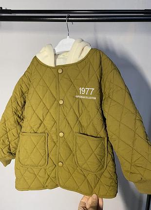 Курточка весенняя