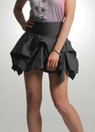 Стильная многослойная юбка в тонкую полоску от дорогого бренда cue раз.14