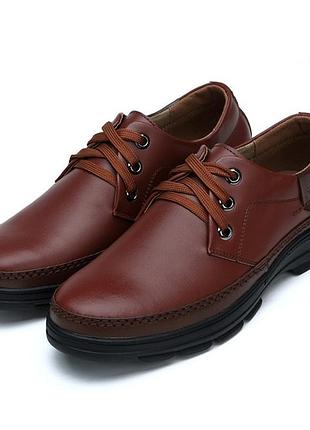 Класичні чоловічі шкіряні туфлі. розмір 39,40.
