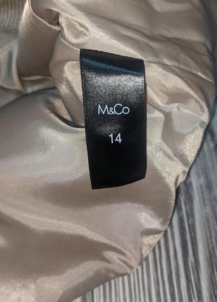 Бежево-белое пальто в зигзаг m&co #32517 фото