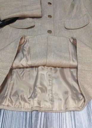 Бежево-белое пальто в зигзаг m&co #32514 фото