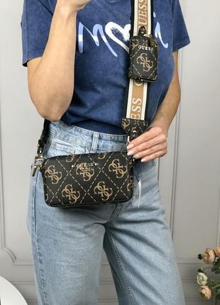 Сумка женская кросс-боди guess оригинал rea quattro g mini camera crossbody коричневая гесс кросс боди6 фото