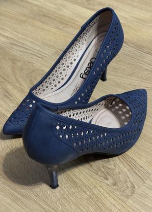 Сині туфлі човники розмір 382 фото