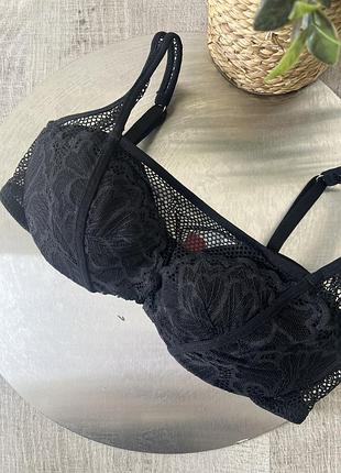 Бюсгальтер