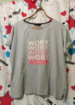 Красивая хлопковая футболка