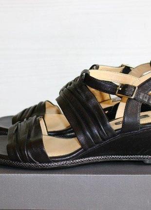 Босоножки ecco. оригинал. р-р 37.