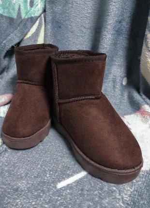 Уггі дитячі