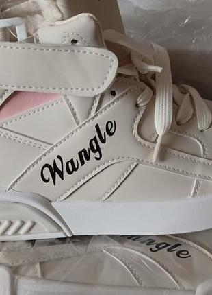 Зимові кросівки, високі кеди