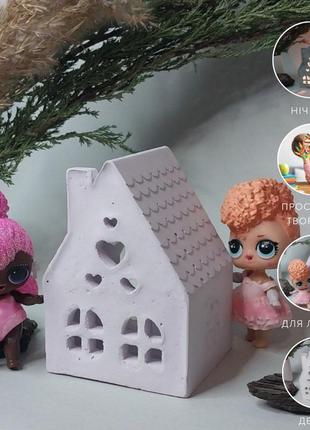 Гипсовый декор "домик с чайной свечкой для кукол" нежно-лиловый