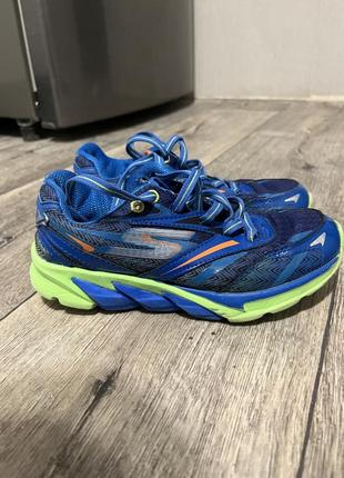 Skechers кросівки 30 18-19 см