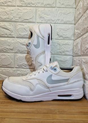 Кроссовки nike