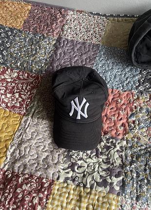 Чорна спортивна кепка янкі ny yankees оригінал