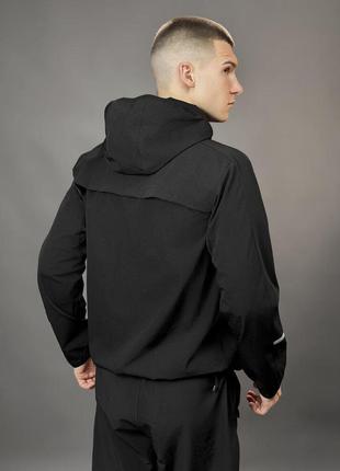 Мужская легкая куртка ветровка черная wind5 фото
