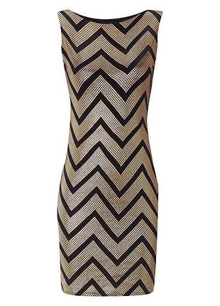 Красивое,черное платье по фигуре с открытой спиной в золотой принт,jane norman