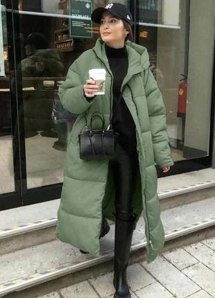 Жіноче зимове пальто подовжене в трьох кольорах плащівка лаке+силікон застібка...