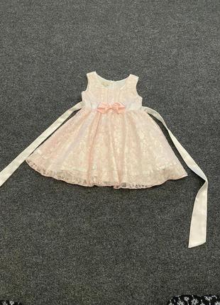 Платье розовое гипюровое на 3 года