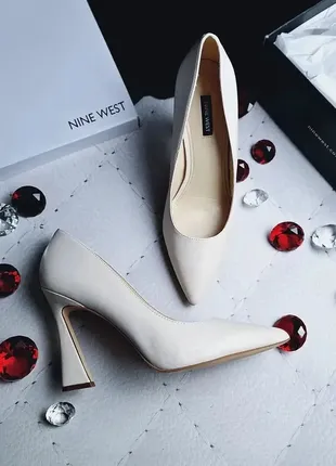 Nine west оригінал бежеві шкіряні туфлі на підборах