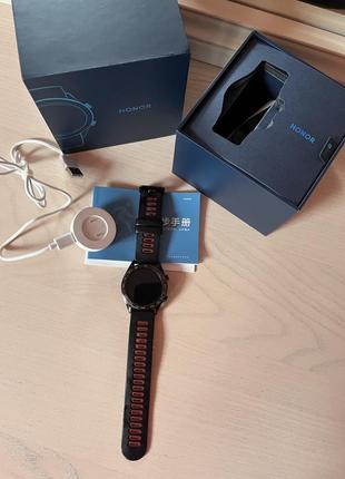 Смарт часы honor watch magic мужские