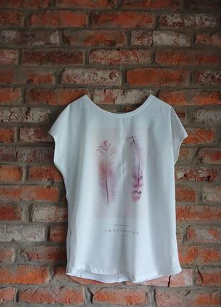 Мила футболка