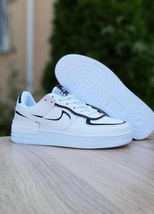Женские и стильные кроссовки для девочек nike air force 1 shadow белые с черным