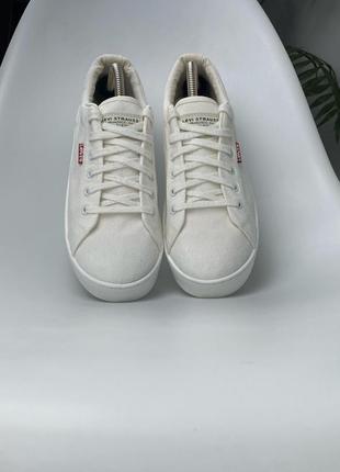 Оригінальні кросівки levi's malibu 2.0 розмір 40 устілка 25