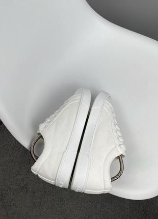 Оригінальні кросівки levi's malibu 2.0 розмір 40 устілка 25