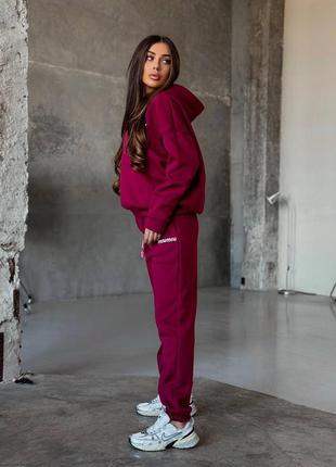 Класний стильний спортивний костюм теплий