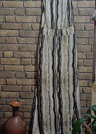 Фирменное платье от boohoo.