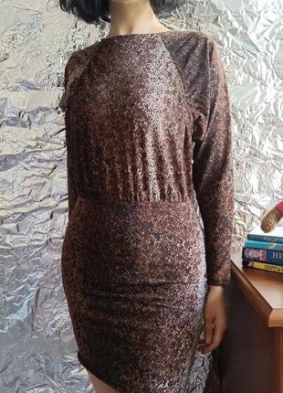 Новое модное платье