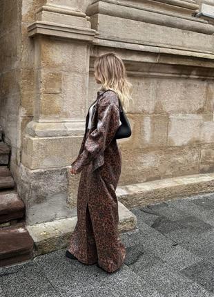 Жіночий якісний леопардовий атласний брючний костюм сорочка і широкі штани палаццо xl xxl 2xl 3xl8 фото