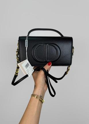 Женская черная сумка в стиле dior